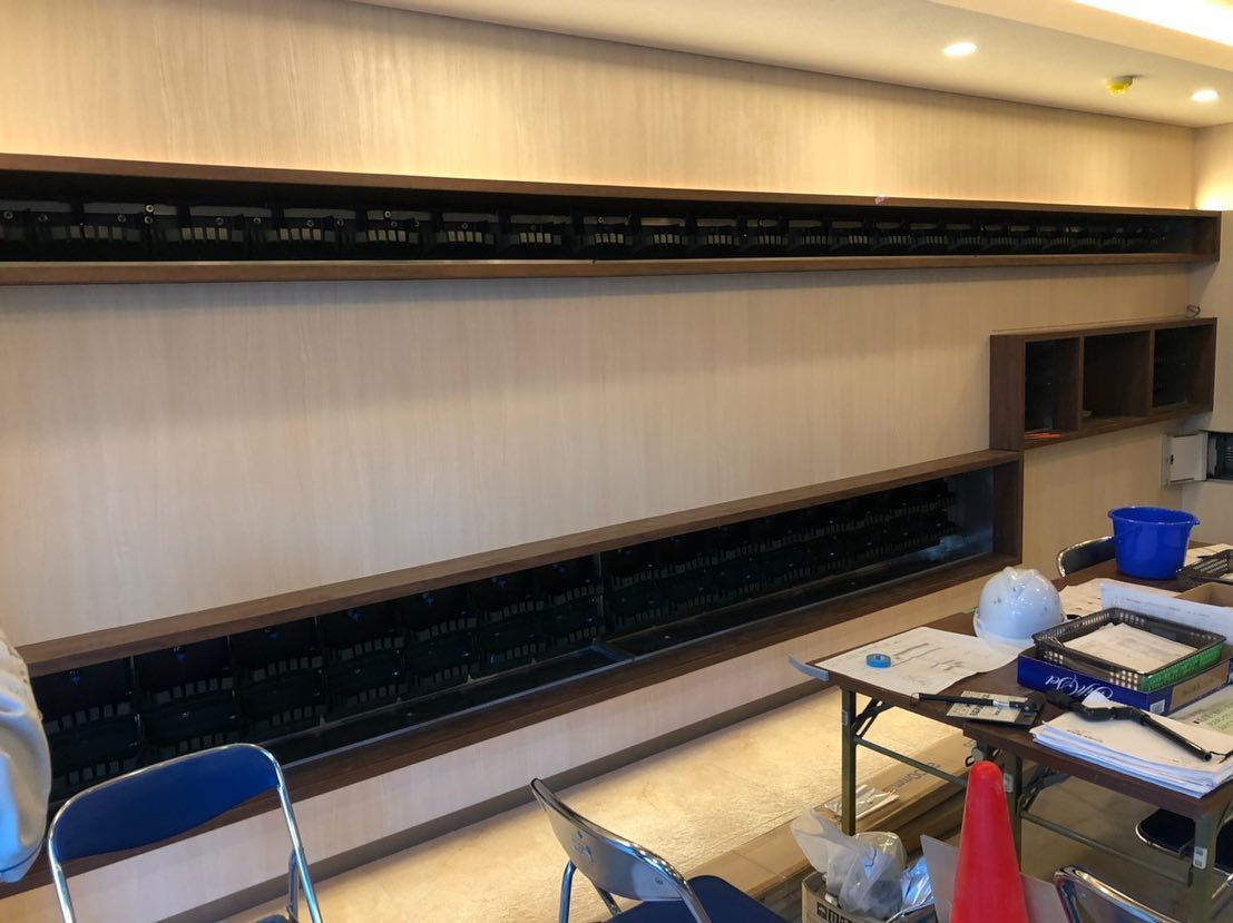壁面緑化 【 屋内:プラティコ式壁面緑化パネル使用 】 121の施工写真3