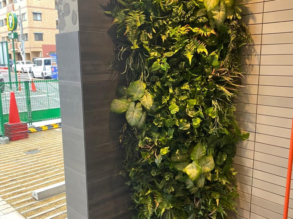 造花壁面緑化【Decopla使用】129の施工写真