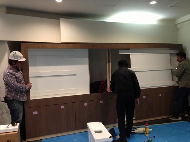 壁面緑化 【 屋内:プラティコ式壁面緑化パネル使用 】 4の施工写真2