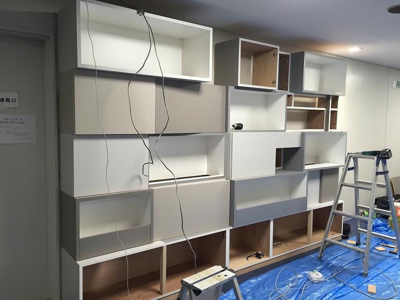 壁面緑化 【 屋内:プラティコ式壁面緑化パネル使用 】 32の施工写真2
